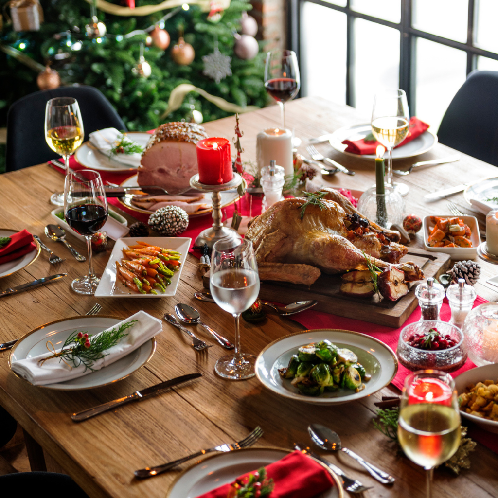 3 simple, festive touches for your next holiday gathering